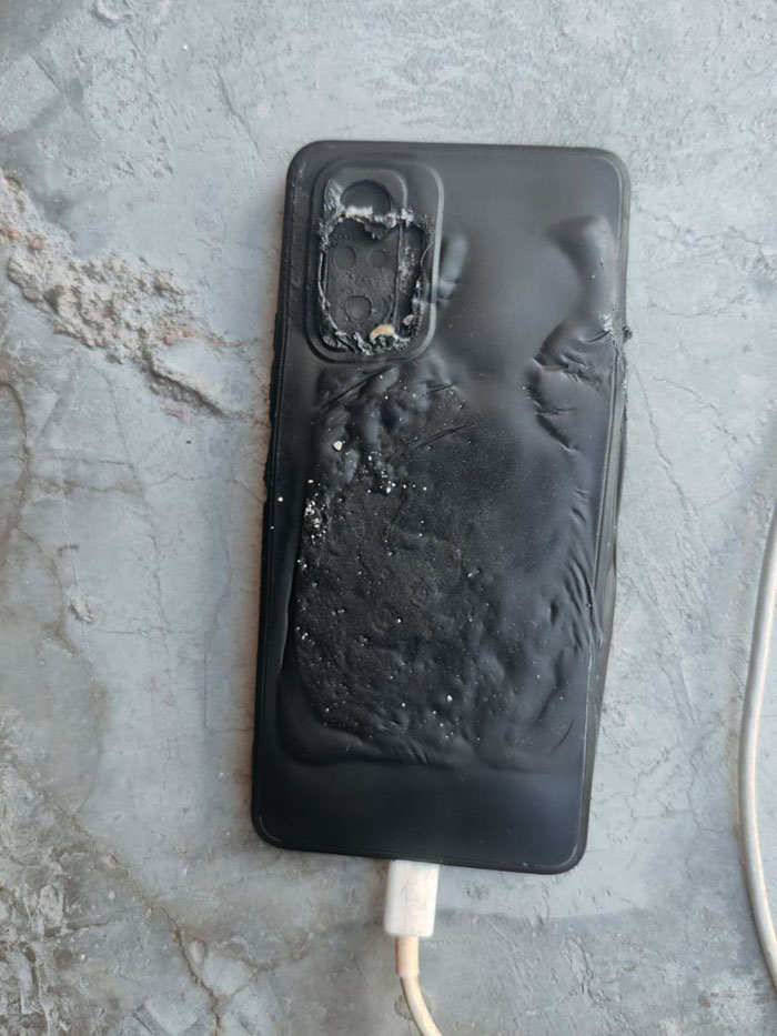 Ещё один смартфон Xiaomi загорелся в Индии - теперь Redmi Note 10 Pro